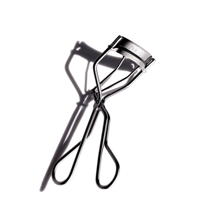 EYELASH CURLER / SHISEIDO