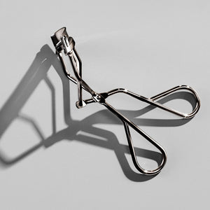 EYELASH CURLER / SHISEIDO