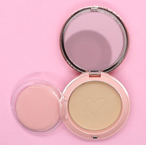 FLAWLESS STAY POWDER FOUNDATION